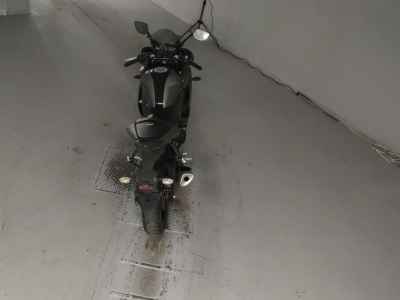 Yamaha YZF-R25
