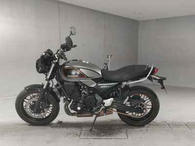 Kawasaki Z650RS 2022