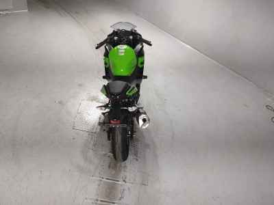 Kawasaki Ninja 400 2018