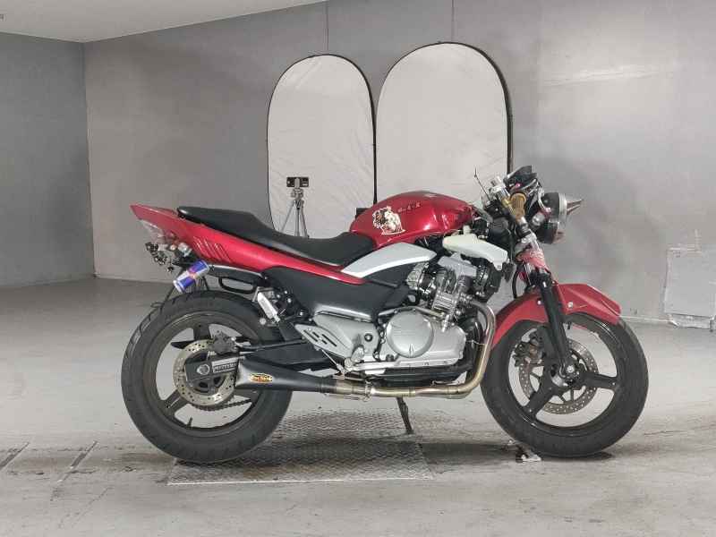 Suzuki GSR250