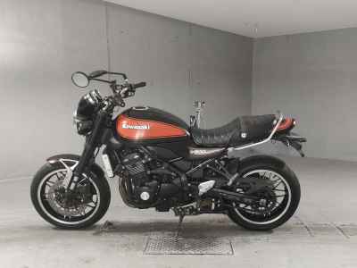 Kawasaki Z900RS 2017
