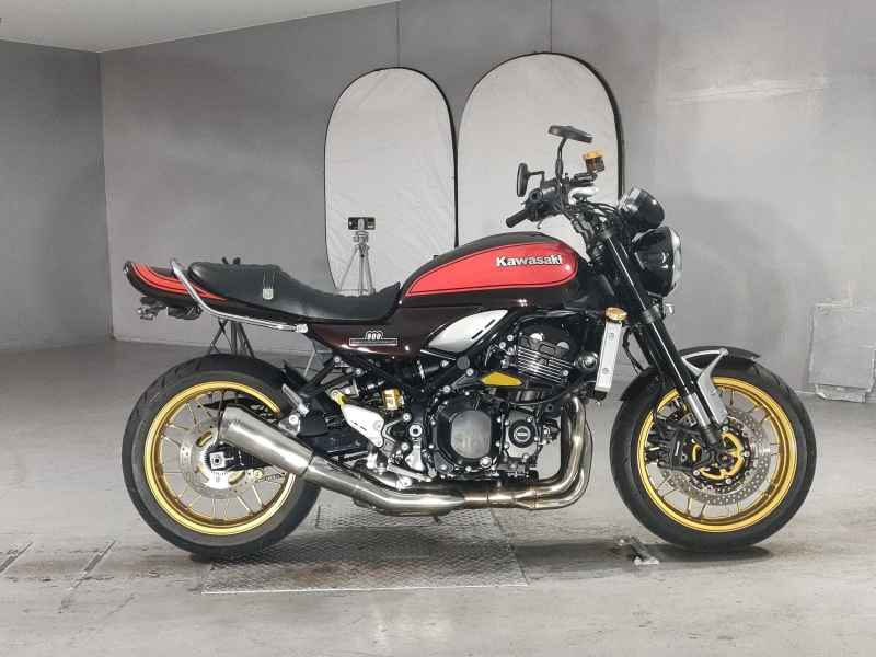 Kawasaki Z900RS 2022