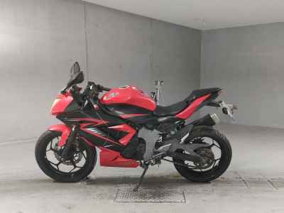 Kawasaki Ninja 250