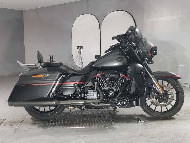 Harley-Davidson Street Glide FLHXSE1920 CVO 2018