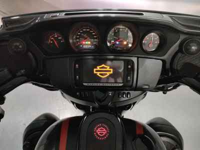 Harley-Davidson Street Glide FLHXSE1920 CVO 2018