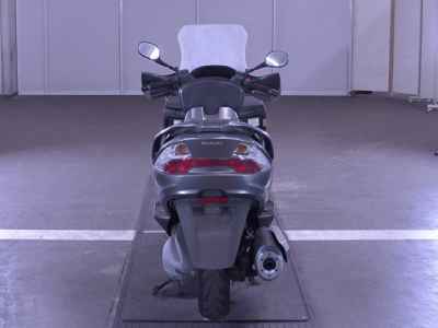 Suzuki Skywave 250S