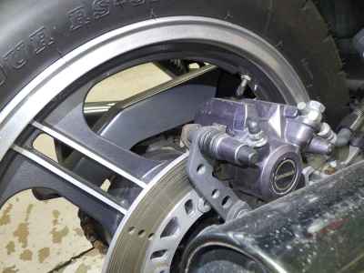 Kawasaki GPZ550 2024