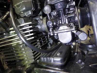 Kawasaki GPZ550 2024