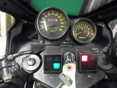 Kawasaki GPZ550 2024