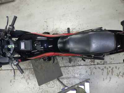 Kawasaki GPZ550 2024