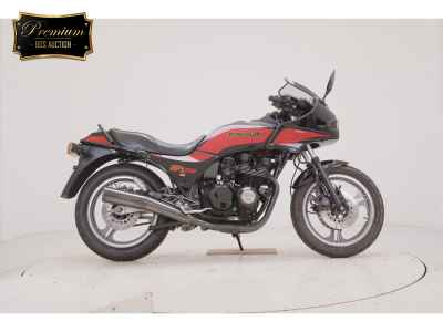 Kawasaki GPZ550 2024