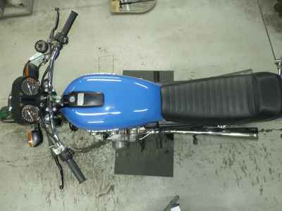 Suzuki GS750 2025