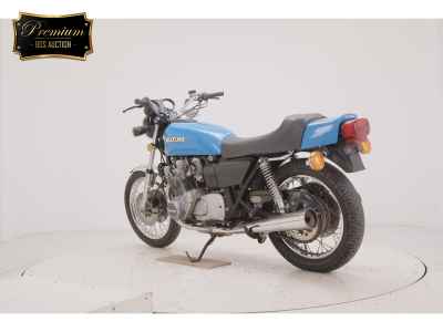 Suzuki GS750 2025