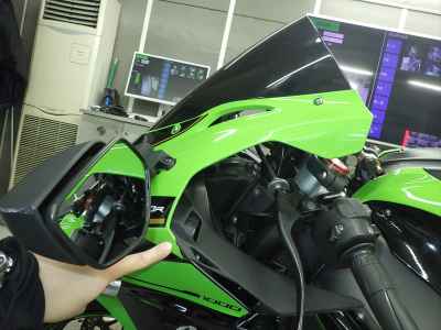Kawasaki Ninja ZX-10R 2011