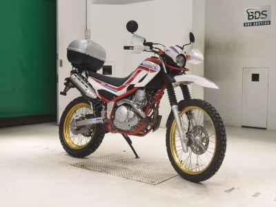 Yamaha XT250 Serow 2020