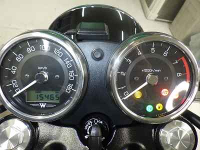 Kawasaki W800 2022