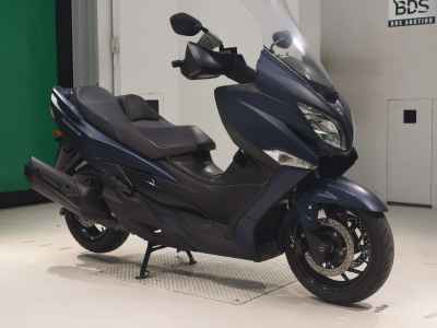 Suzuki Burgman 400 2021