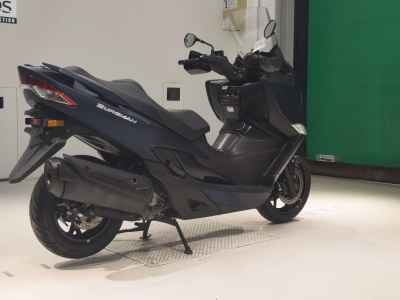 Suzuki Burgman 400 2021