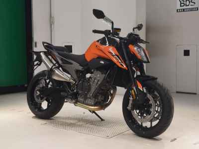 KTM 790 Duke 2023