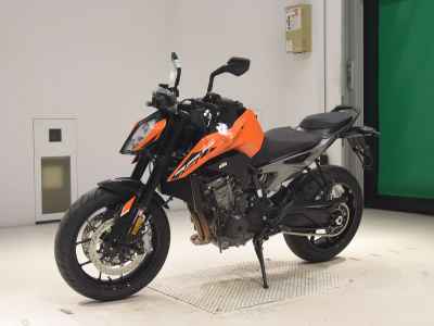 KTM 790 Duke 2023