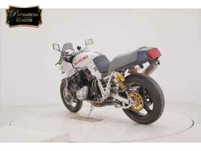 Suzuki GSX1100S 2019