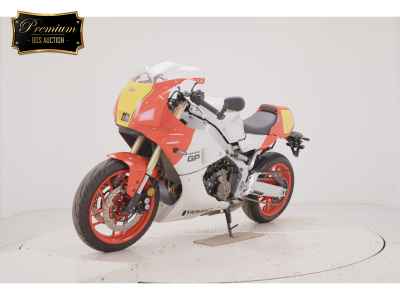 Yamaha XSR900 GP 2025