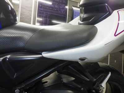 Suzuki B-King 2012
