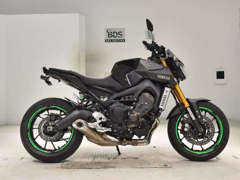 Yamaha MT-09 2016
