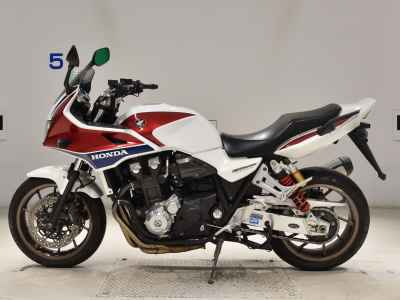 Honda CB1300 Super Boldor 2019