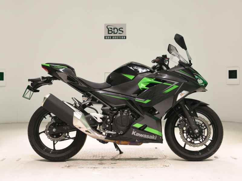 Kawasaki Ninja 400 2023