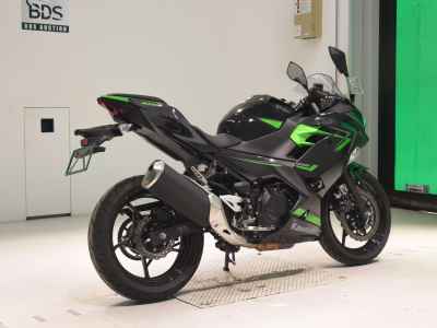 Kawasaki Ninja 400 2023
