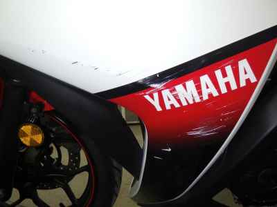 Yamaha YZF-R25 2016
