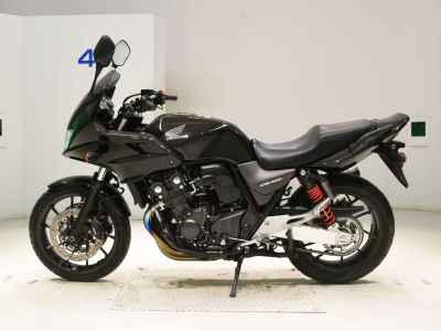 Honda CB400 Super Boldor 2020