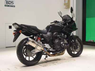 Honda CB400 Super Boldor 2020
