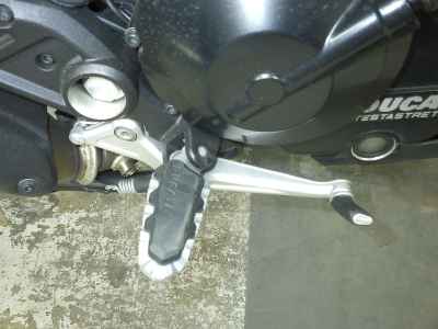 Ducati Hyperstrada 821 2013