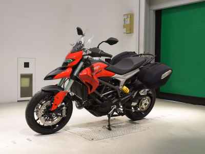 Ducati Hyperstrada 821 2013