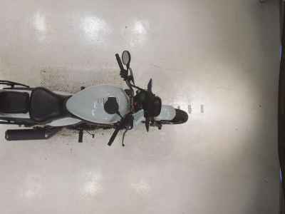 Kawasaki Eliminator 400 2023