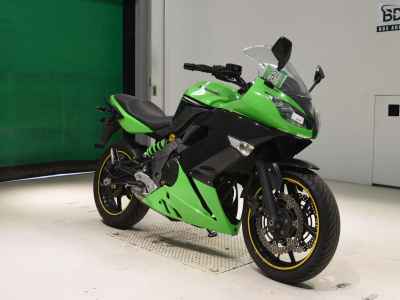 Kawasaki Ninja 400R 2012
