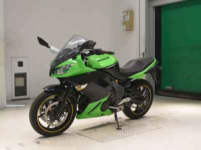 Kawasaki Ninja 400R 2012