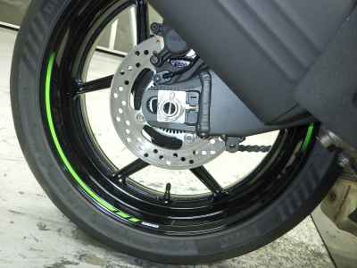 Kawasaki Ninja ZX-6R 2025