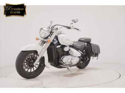 Suzuki Intruder 400 Classic 2013