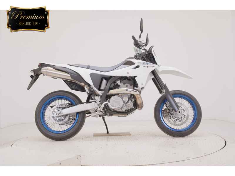 Suzuki DR-Z4SM 2025