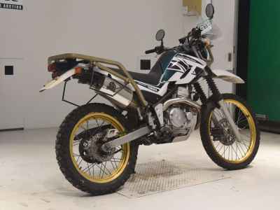 Yamaha XT250 Serow 2017