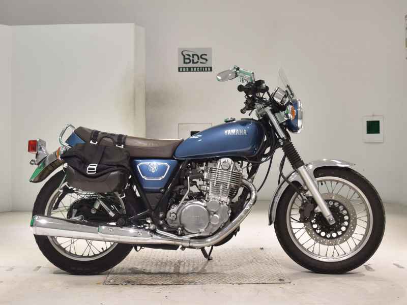 Yamaha SR400 2020