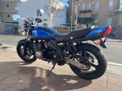 Kawasaki Zephyr 400 2010