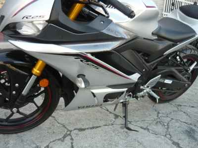 Yamaha YZF-R25 2020