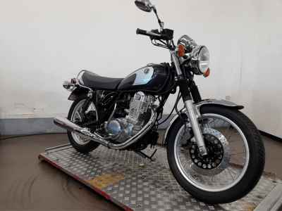 Yamaha SR400 2022