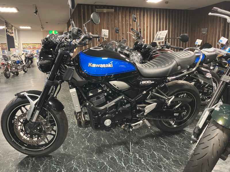 Kawasaki Z900RS 2024