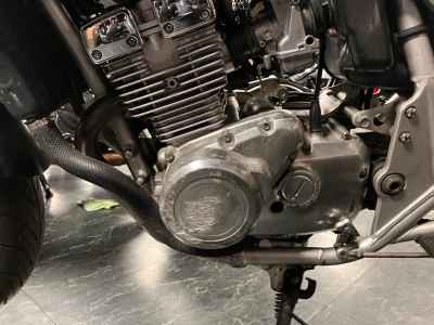 Suzuki GSX250S Katana