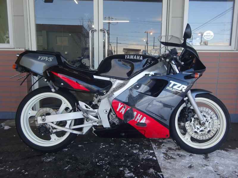 Yamaha TZR250